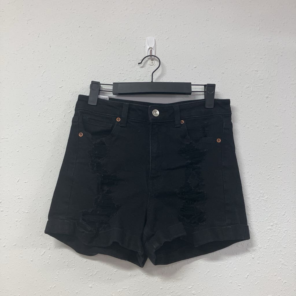 Mom Short