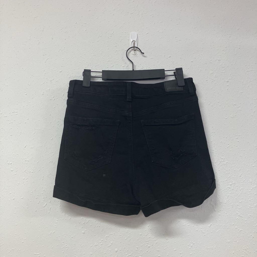 Mom Short