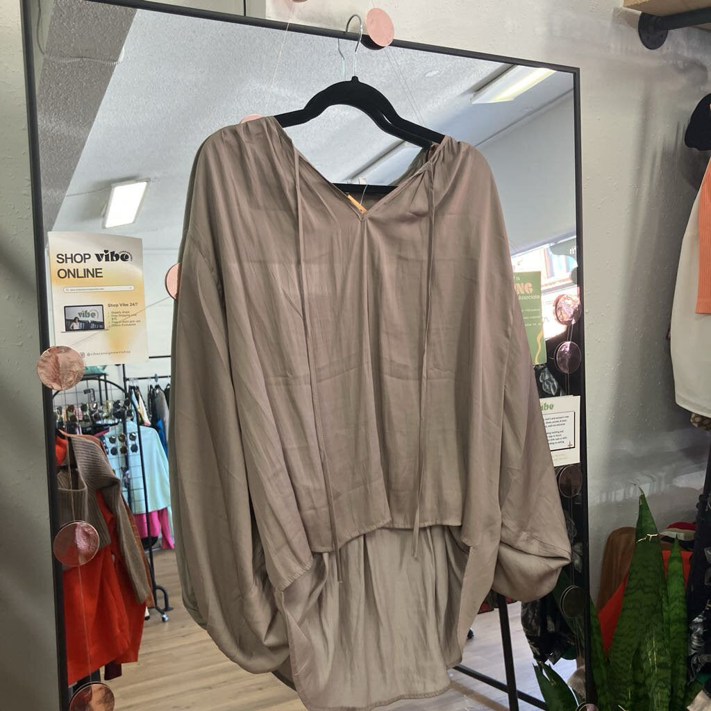 satin flowy sleeve blouse