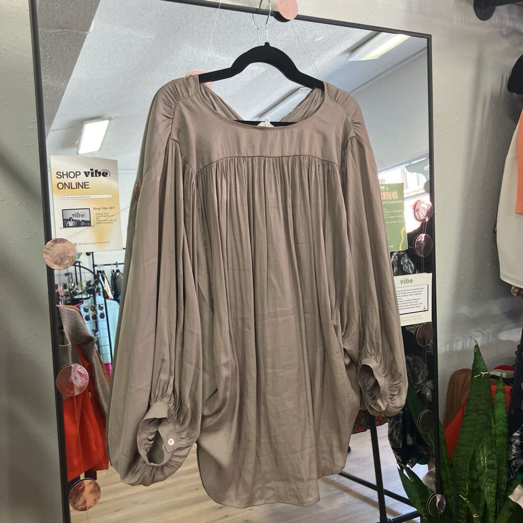 satin flowy sleeve blouse