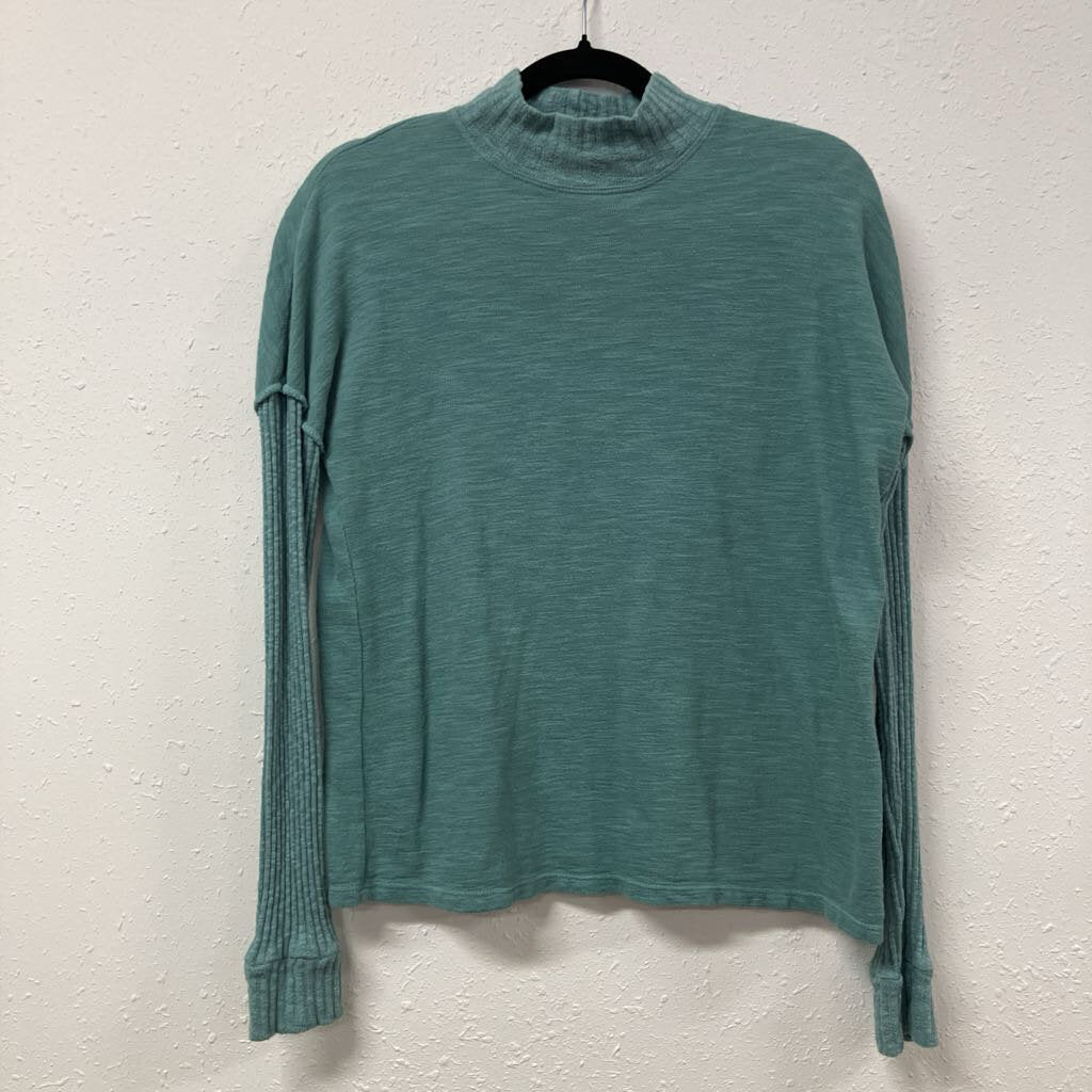 long sleeve mock neck