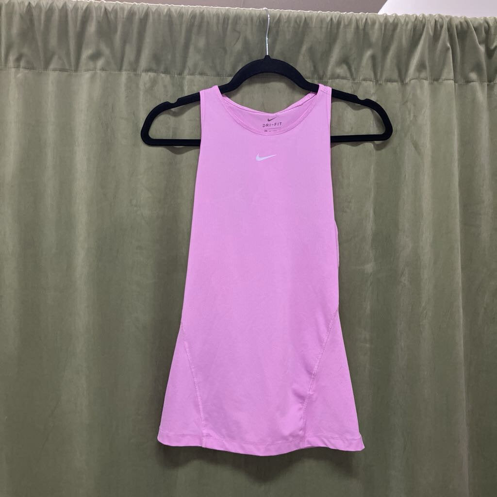 athletic tank