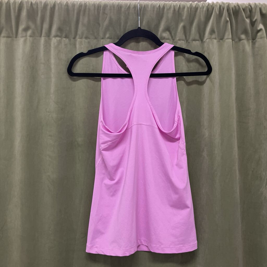 athletic tank