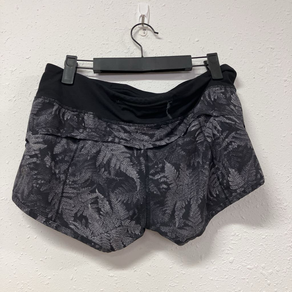 leaf running shorts