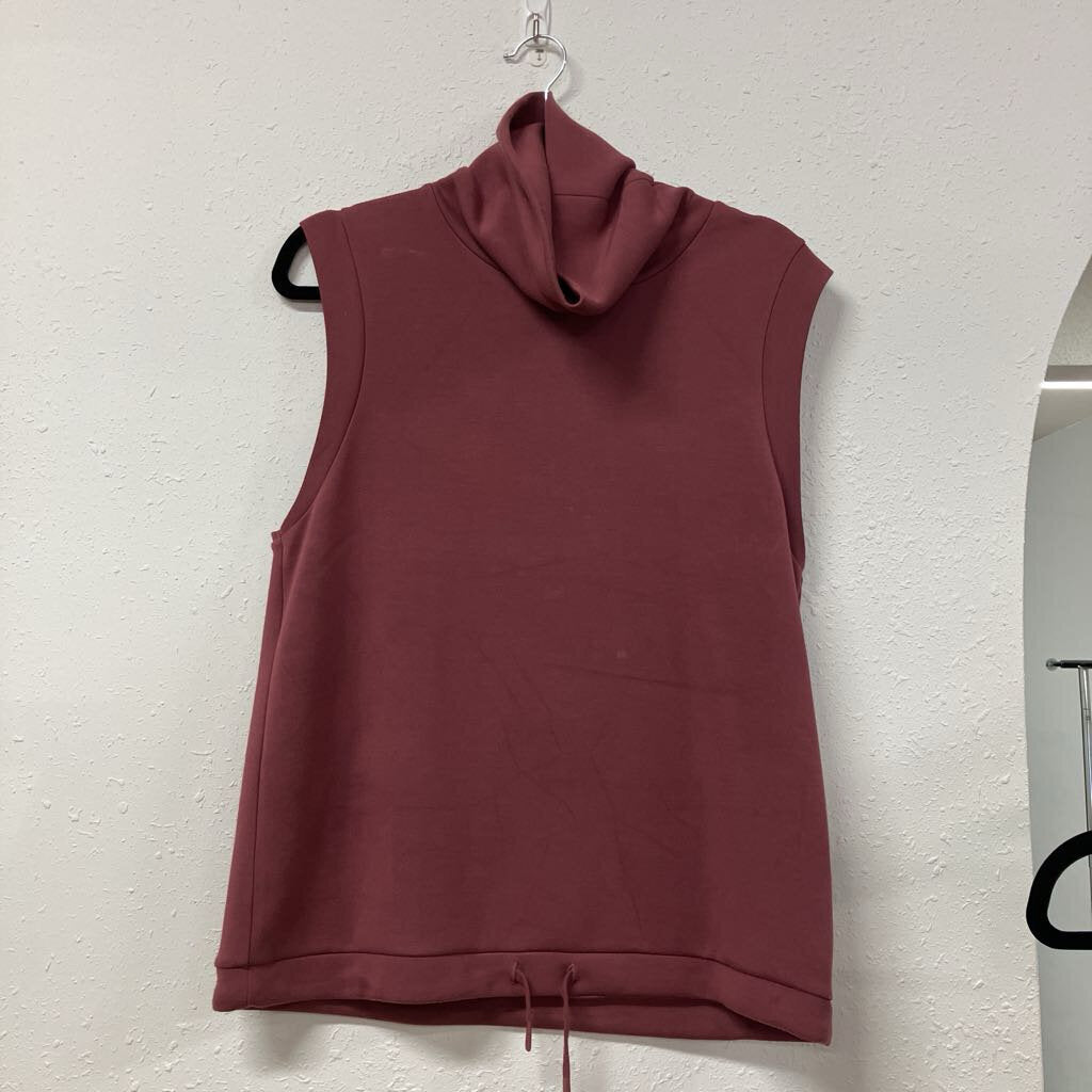 turtle neck sleeveless