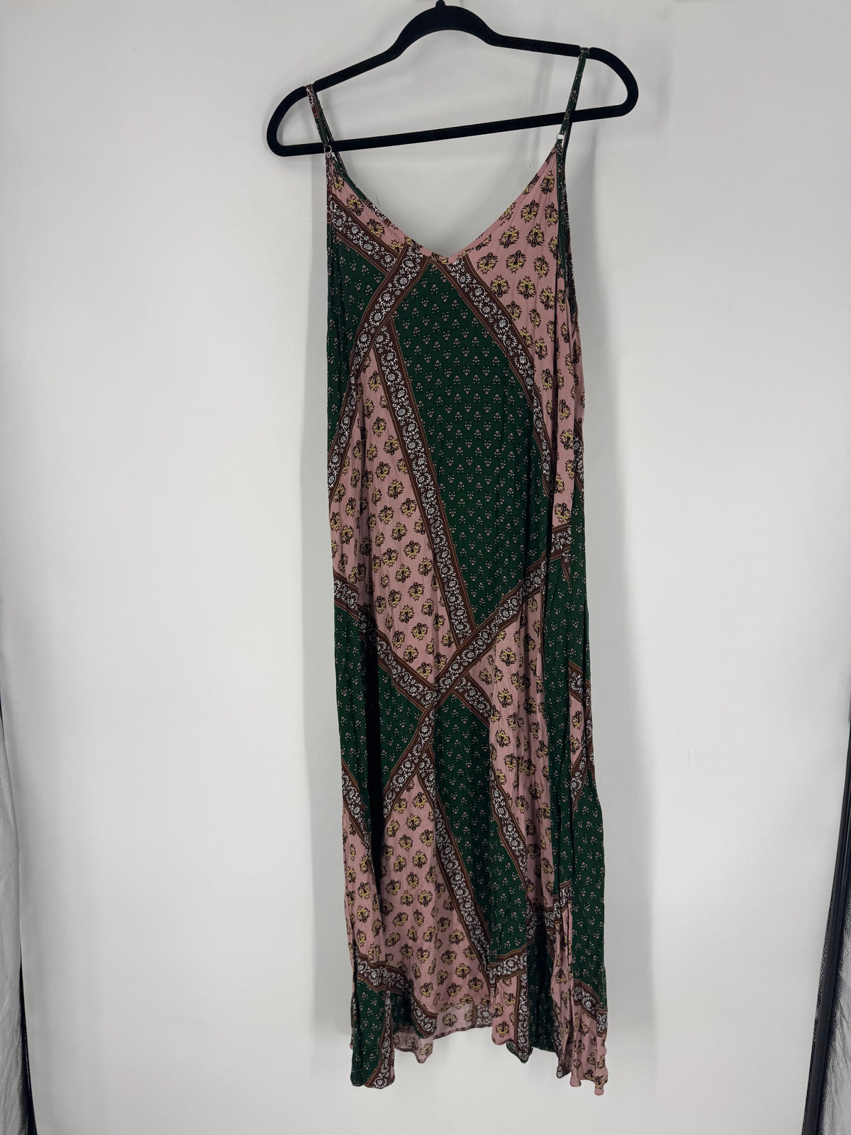 Green Natural Life Bandana Tank Midi, M