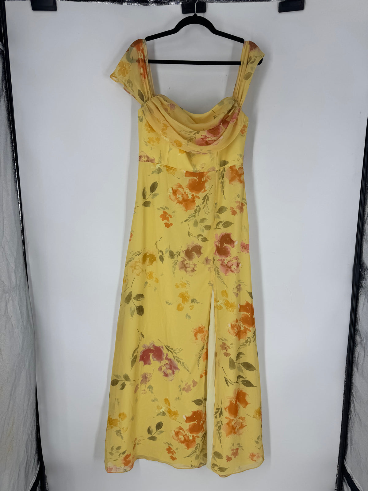 Yellow Birdy Gray Floral maxi w/slit, M
