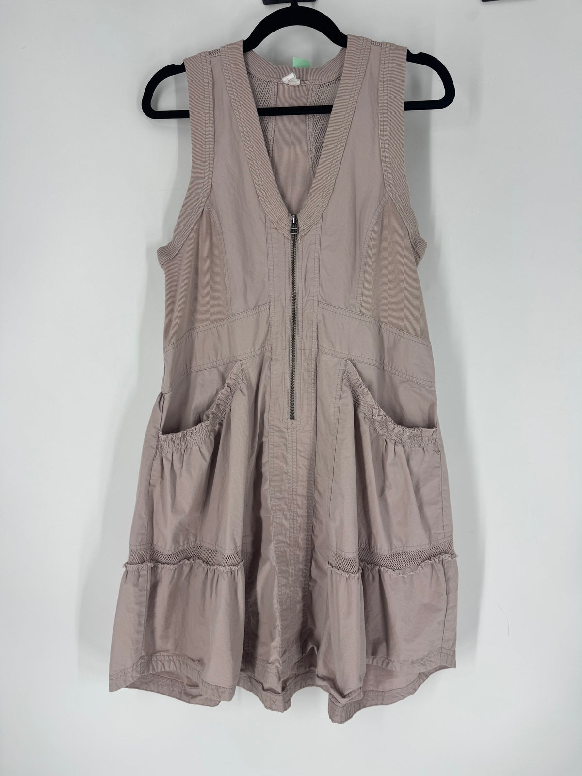 Beige Daily Ritual parachute mini, M
