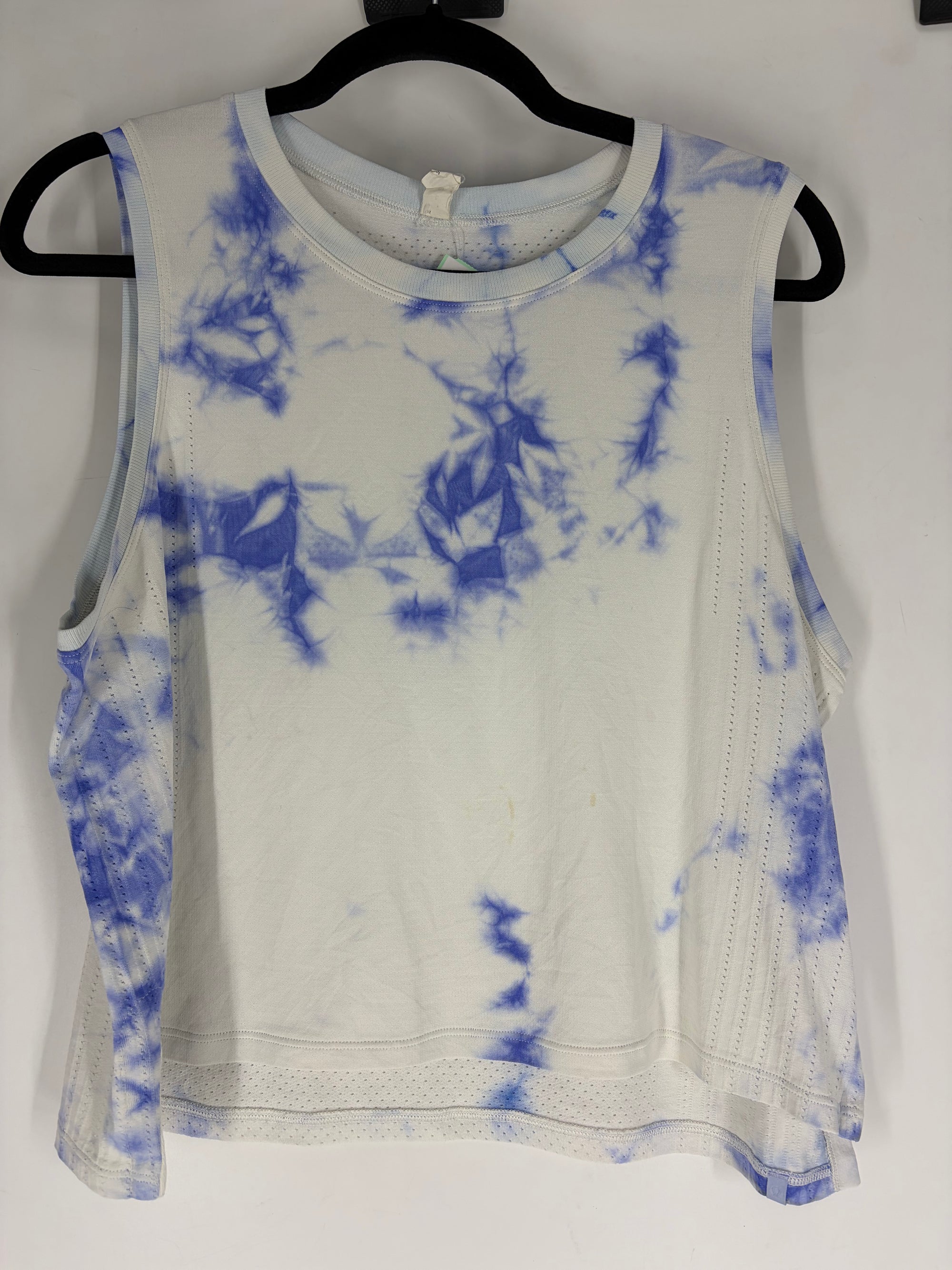 Blue Lululemon tie dye work out tank, L