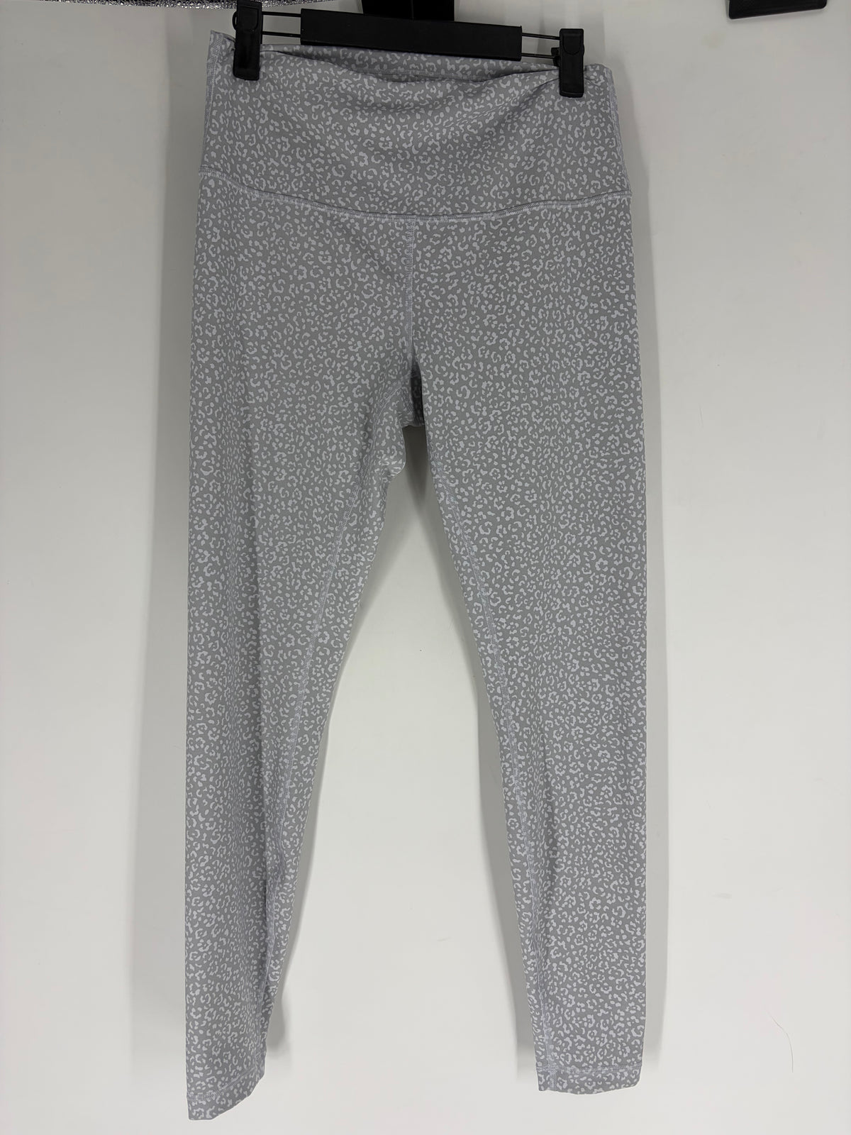 gray lululemon cheetah full length, 10
