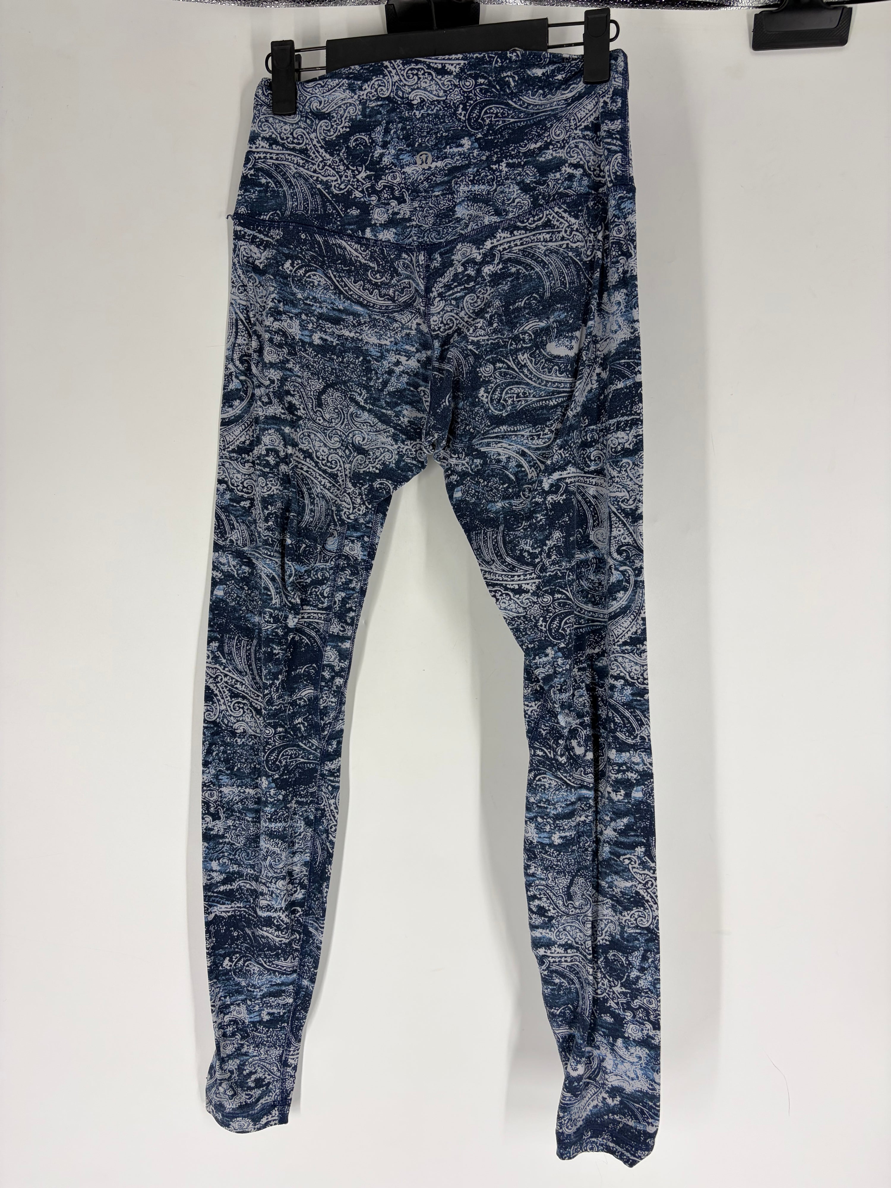 blue/white Lululemon Multi patterned leggings, 6
