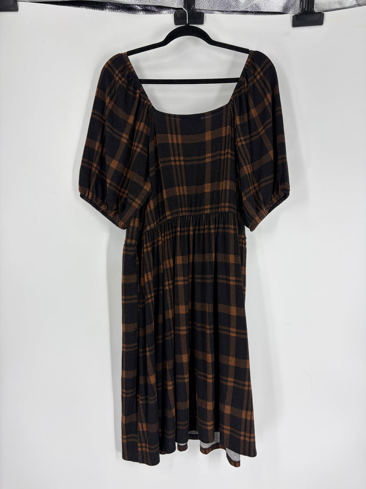 black/brown Lane Bryant plaid mini, XL