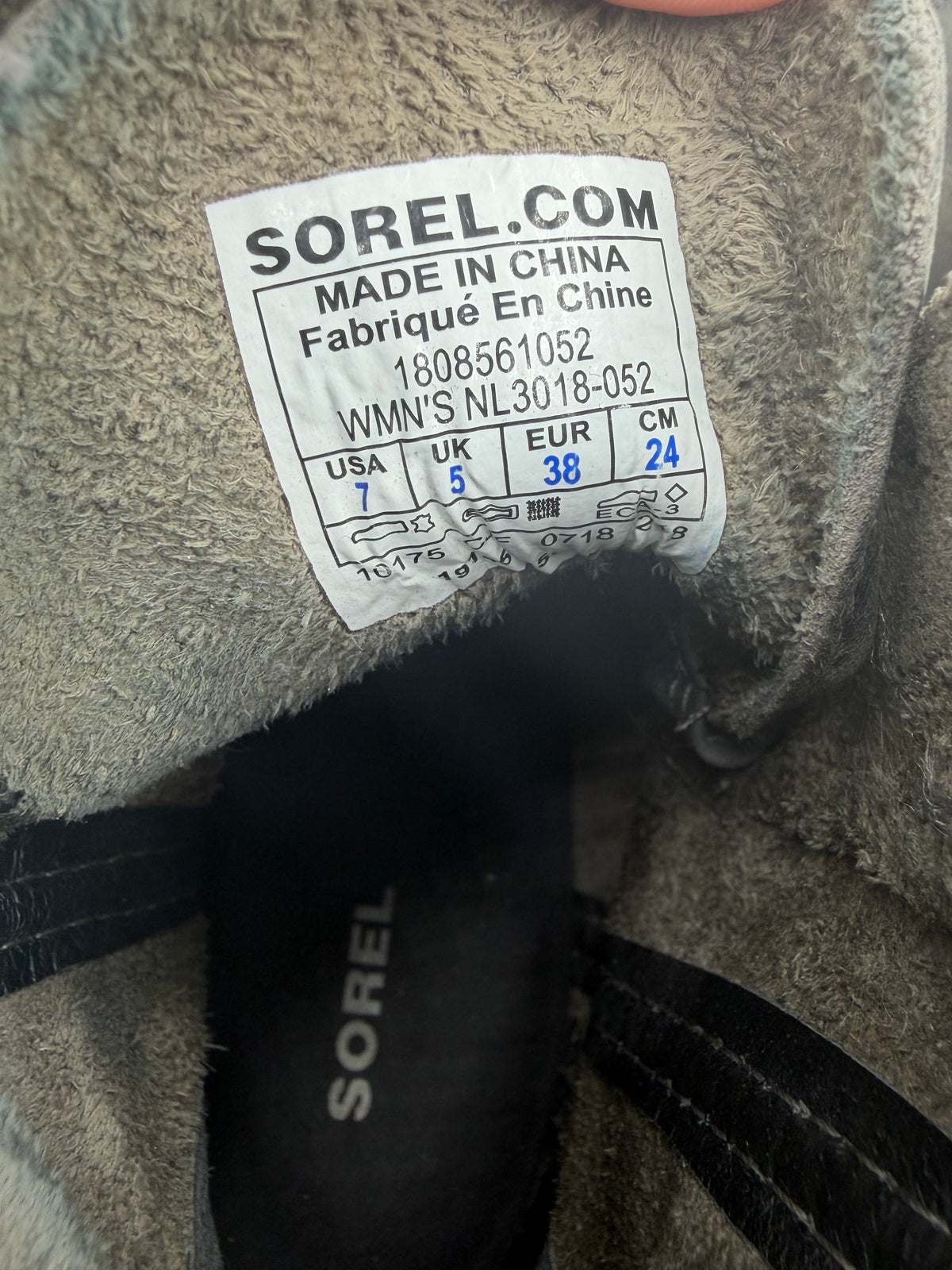 Gray Sorel Leather Elastic Stretch Ankle Boots, 7