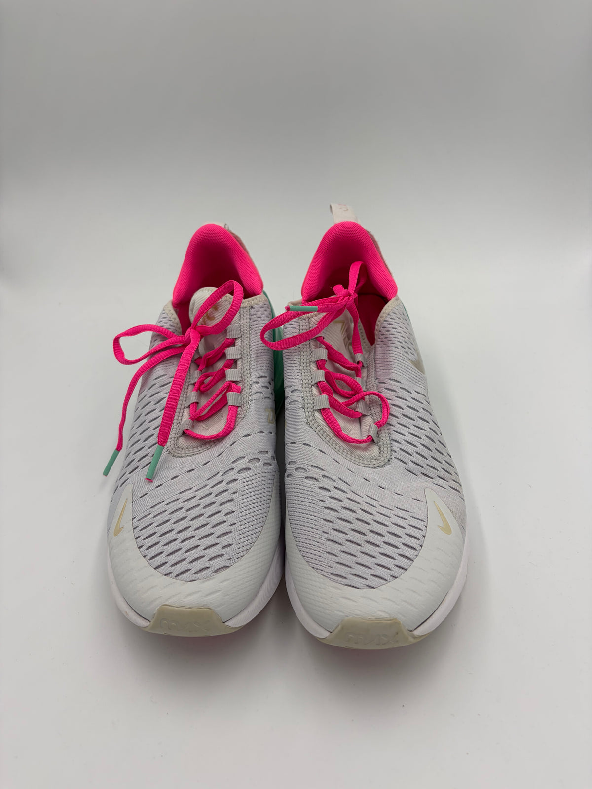 White Nike air270, 9.5