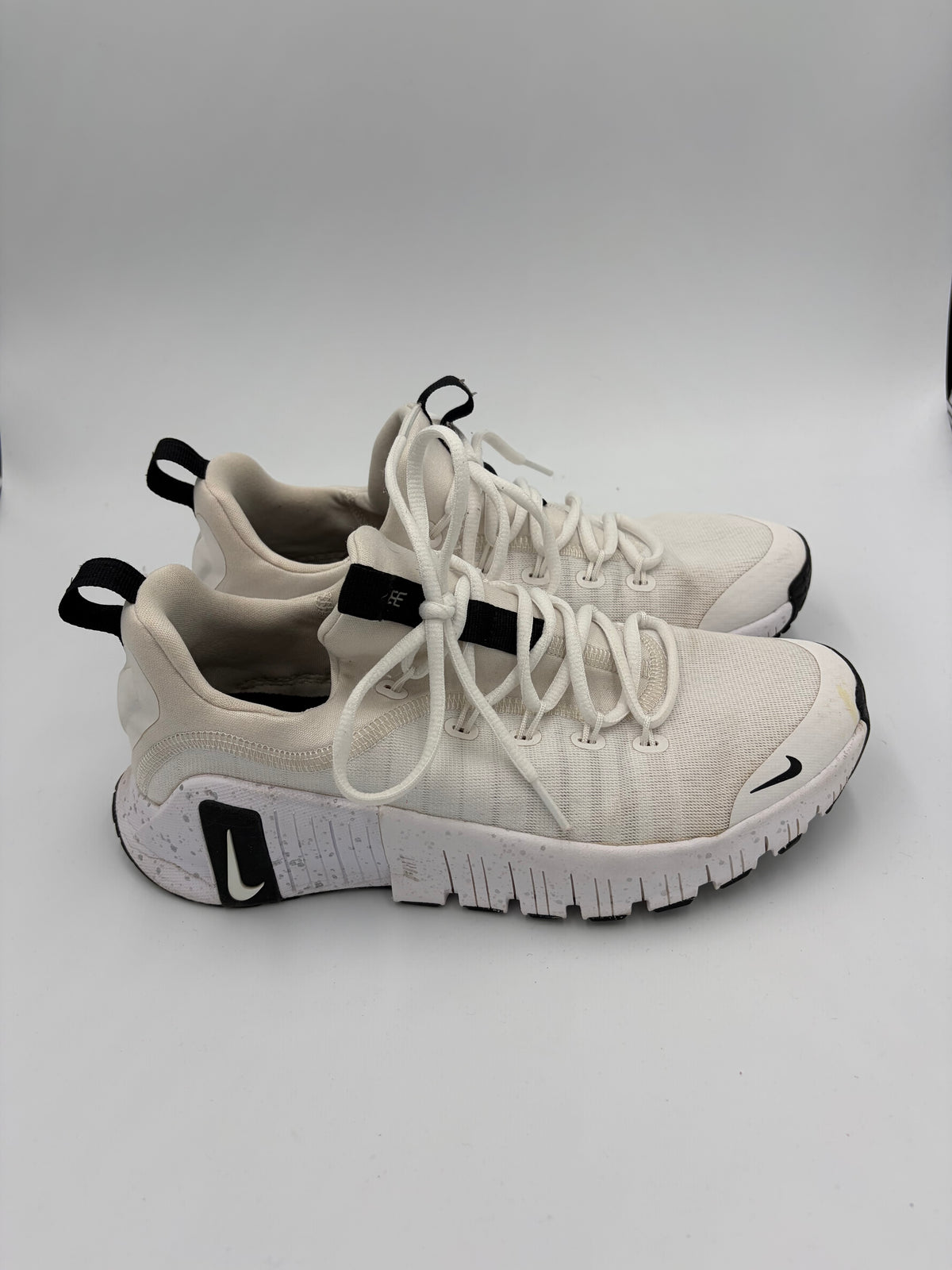 White Nike Metcon Speckled, 9