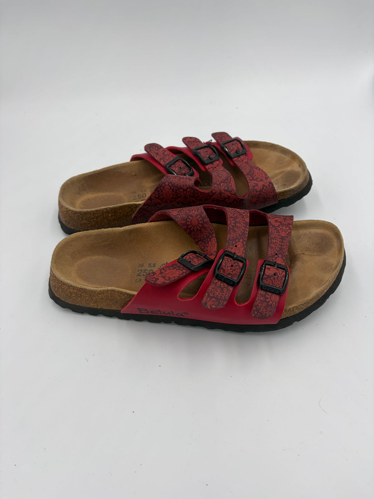patterned red Birkenstock triple buckle betula, 38
