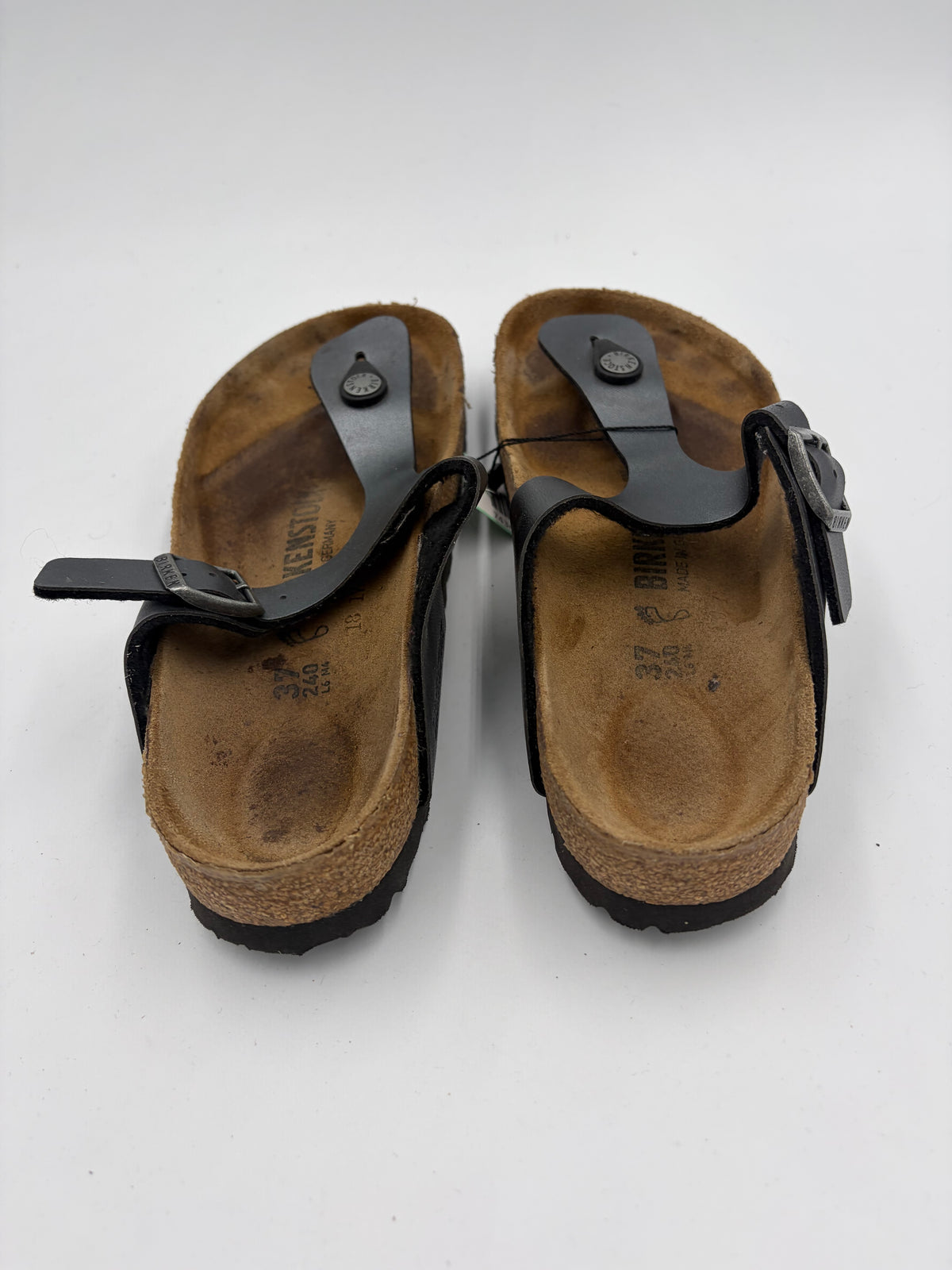 grey Birkenstock shiny thong sandal, 37
