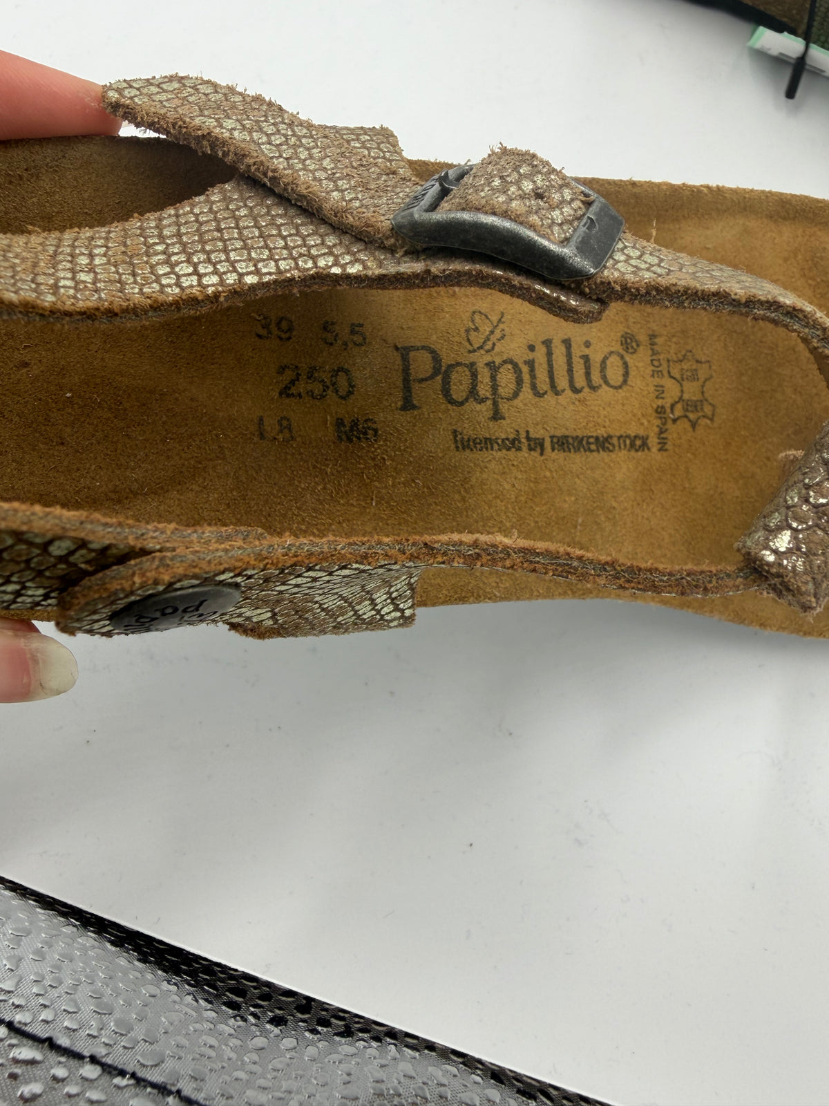 gold Birkenstock metallic thong wedge papillo, 39