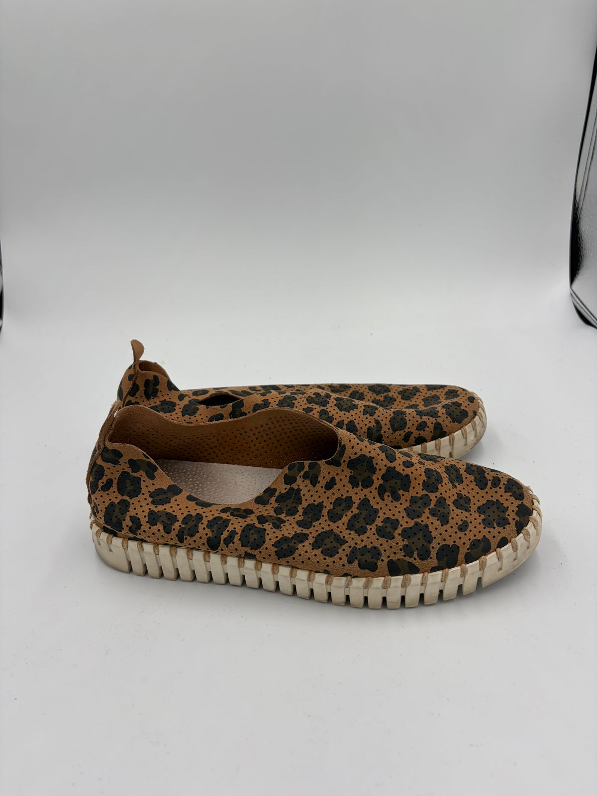Brown Ilse Jacobsen cheetah slip ons, 36