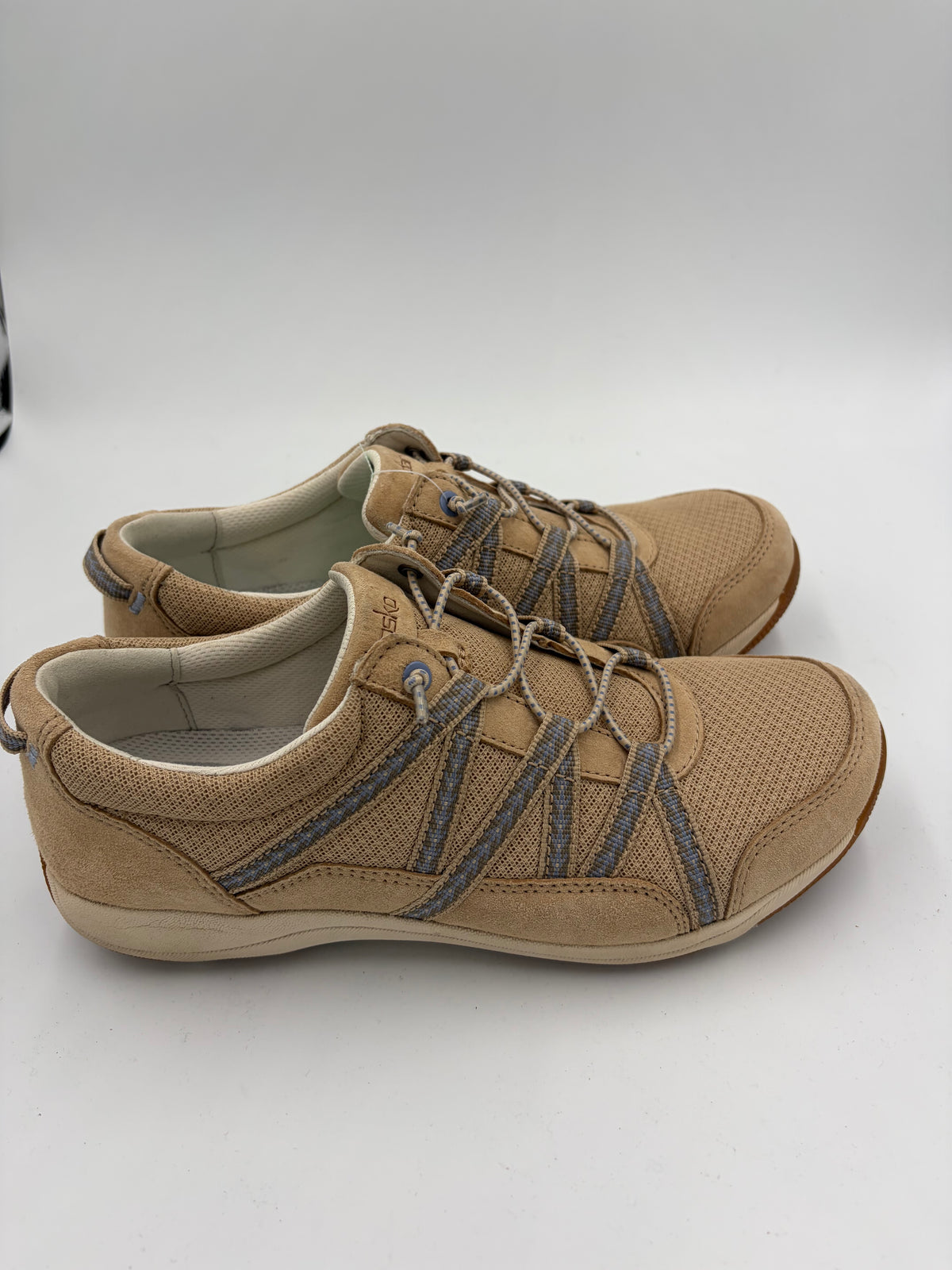 Beige Dansko Elastic Sneakers, 40
