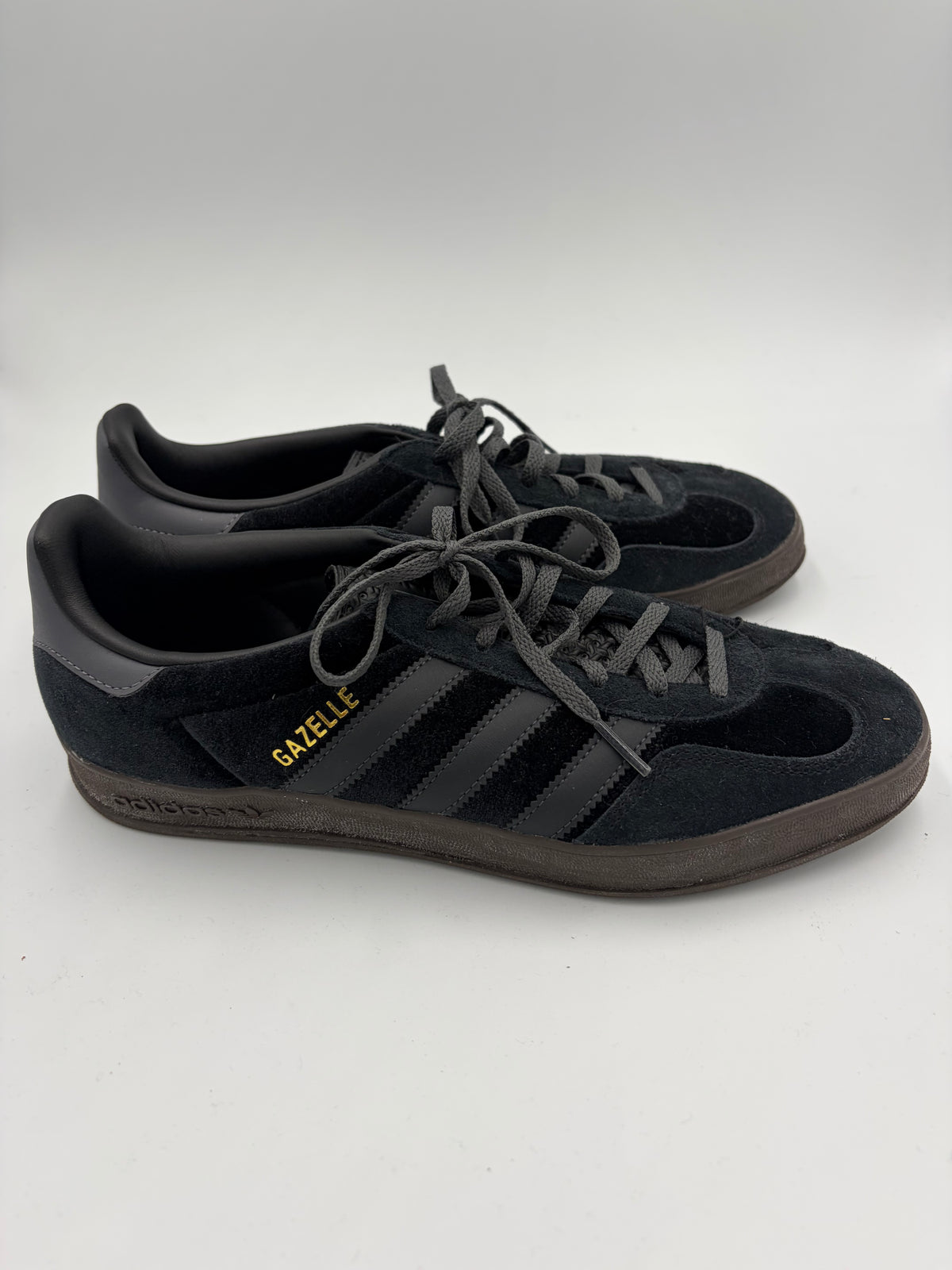 Black Adidas Gazelles, 9