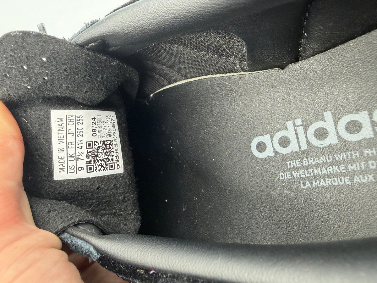 Black Adidas Gazelles, 9