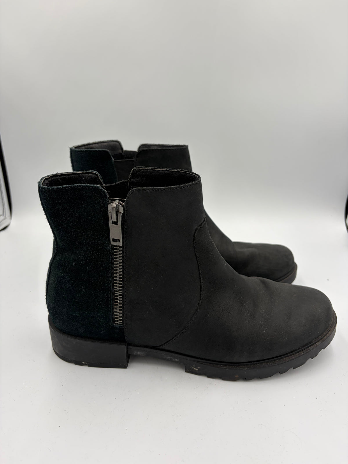 Black Sorel suede zipper boots, 9.5
