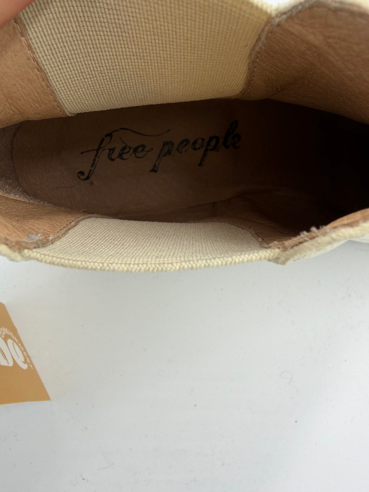 Cream Free People Chelsea Boots As IS, 37